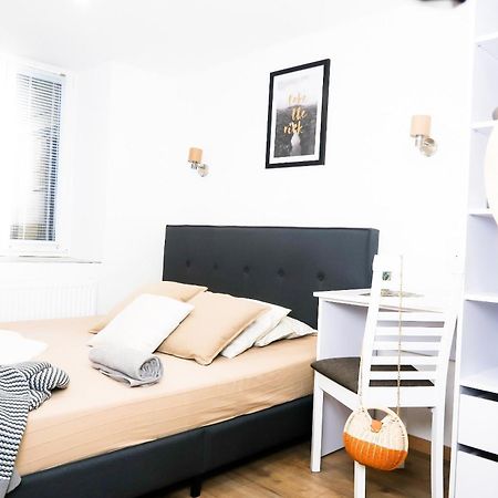 Budapest City Center, Nicely Renovated Apartment With 3 Bedrooms Екстериор снимка